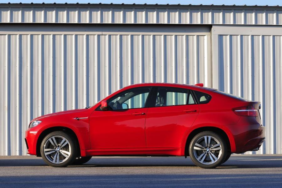  BMW X6 M 2009 года  (фото 101 из 167)